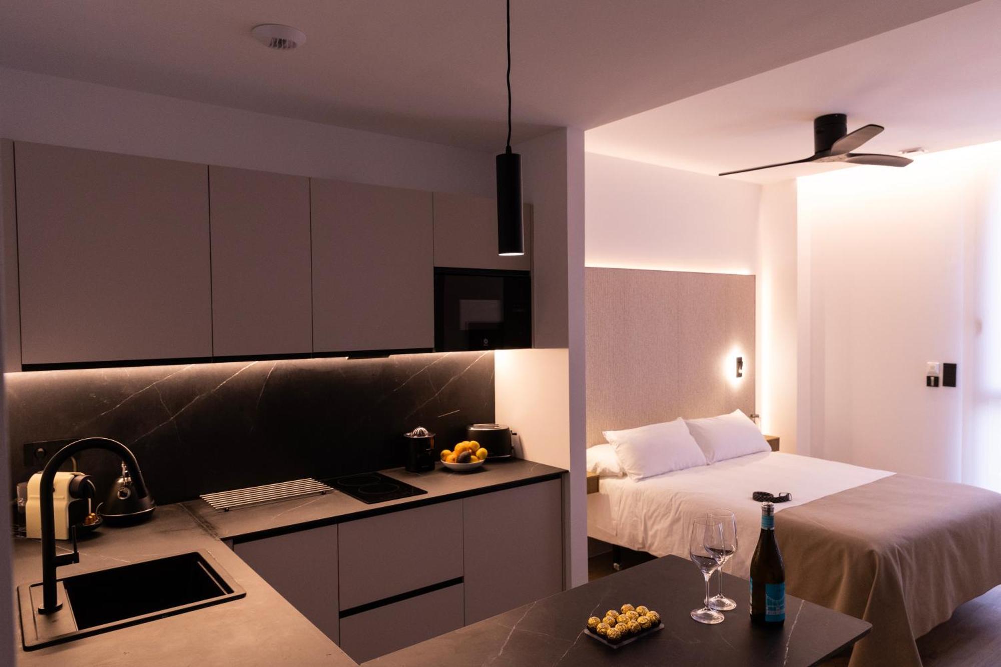 Demetrio By Alma Suites Valence Extérieur photo