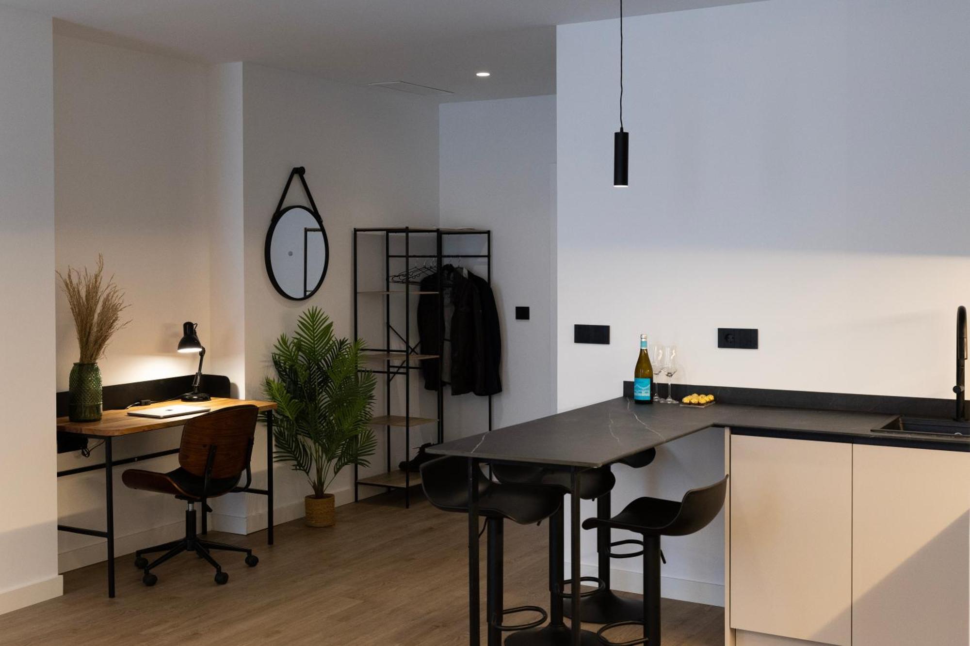 Demetrio By Alma Suites Valence Extérieur photo