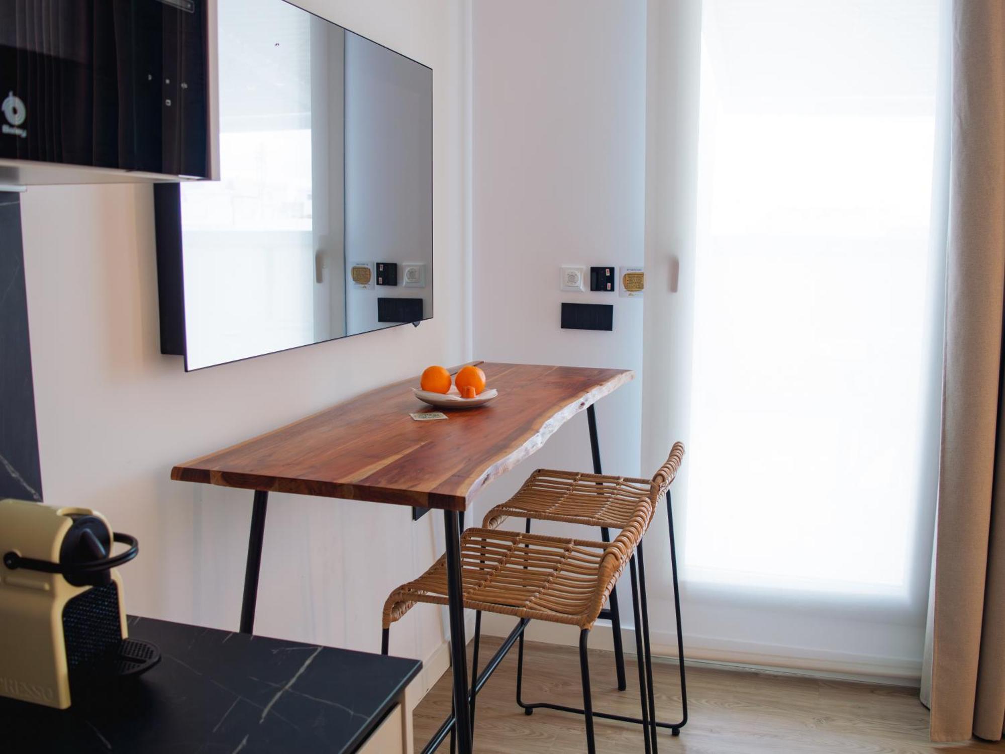 Demetrio By Alma Suites Valence Extérieur photo